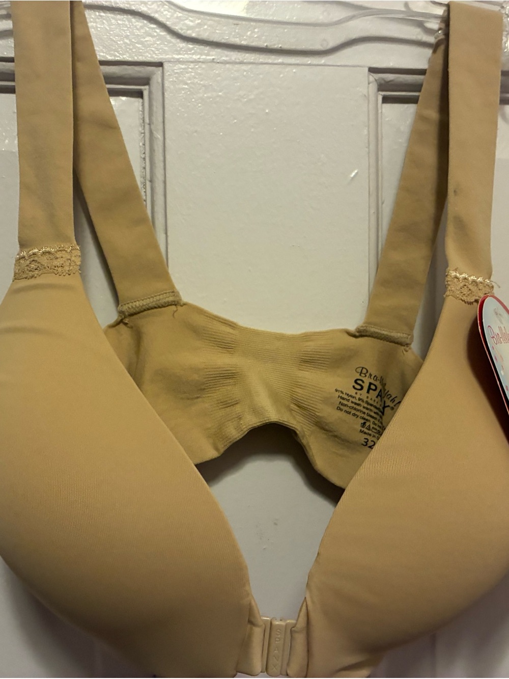 SPANX Bra-lleuljah wireless molded cup bra. Nude 32C